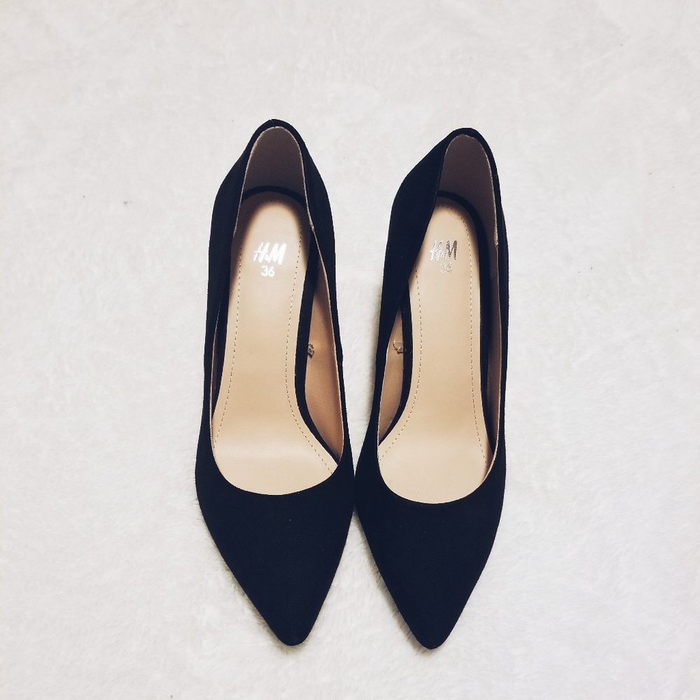 Black heels